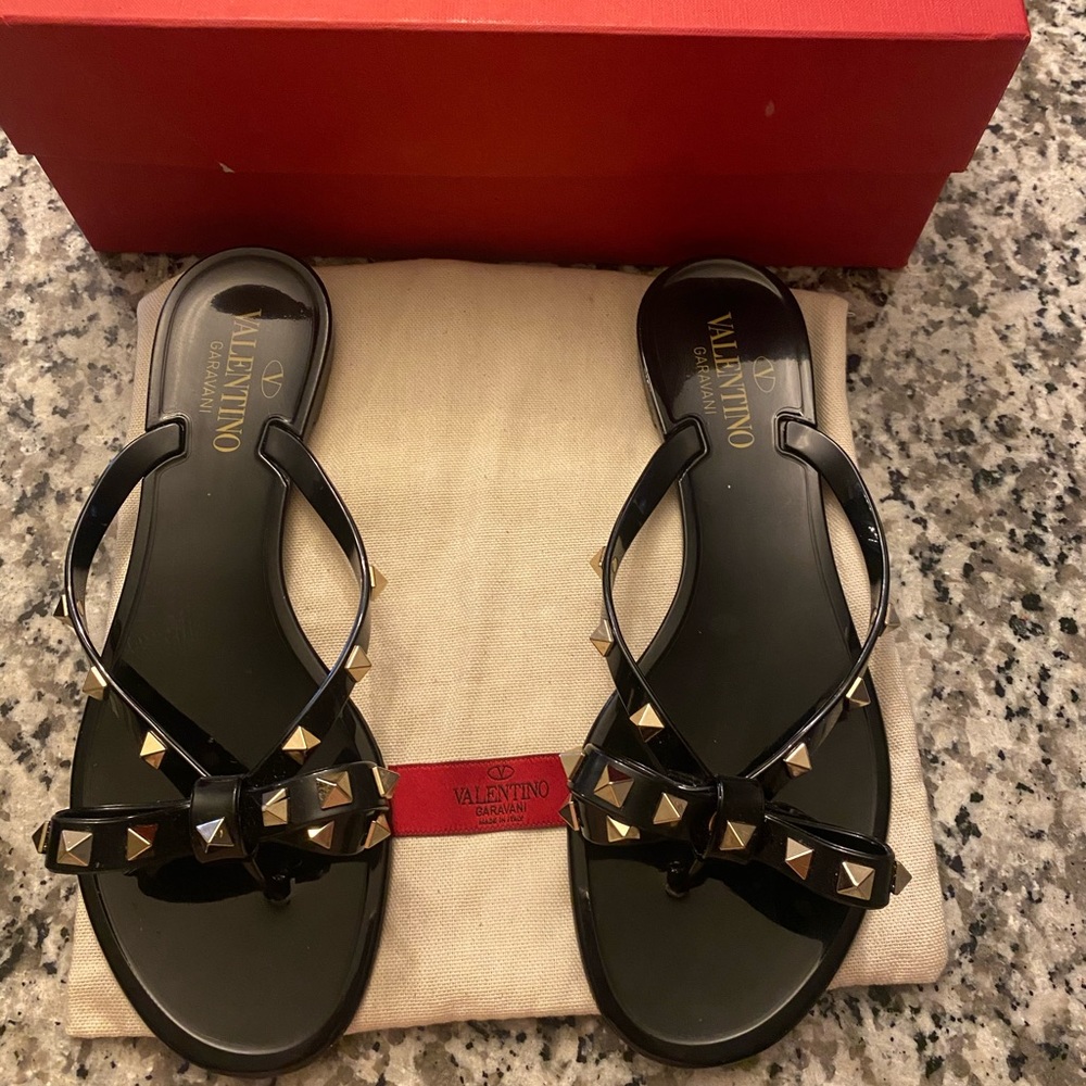 (Authentic)Valentino Garavani